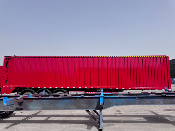 建筑垃圾運(yùn)輸車(chē)輛